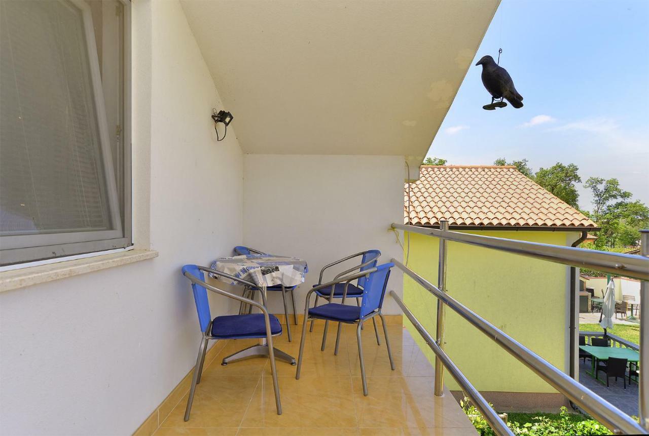 Apartment Mladen 1860 Medulin Dış mekan fotoğraf